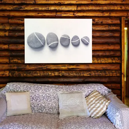 Chalet In The Woods House For 8 Persons And Large Garden Nebbiuno