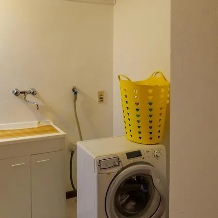 In The Woods House For 8 Persons And Large Garden *