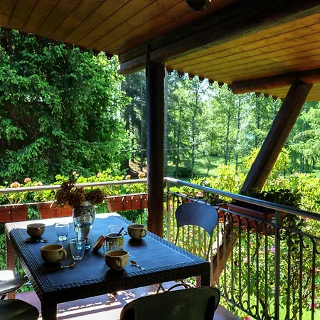 Chalet In The Woods House For 8 Persons And Large Garden *