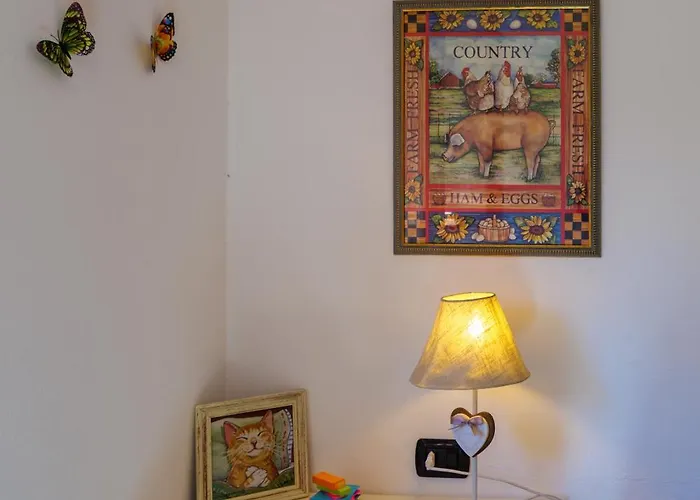 In The Woods House For 8 Persons And Large Garden Nebbiuno