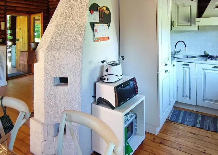 In The Woods House For 8 Persons And Large Garden Chalet *